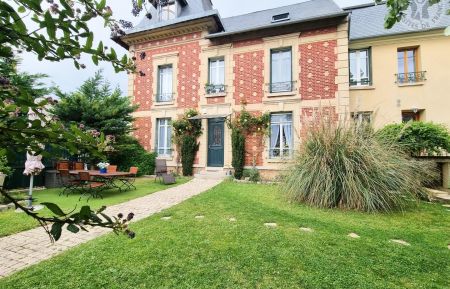 City Break n&deg;30075 Jouy-le-Moutier - Val d'Oise - photo